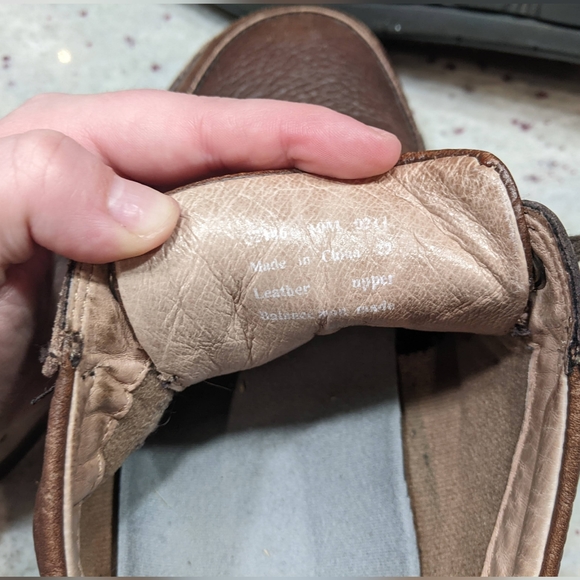 Clark Shoes - Picture 2 of 8